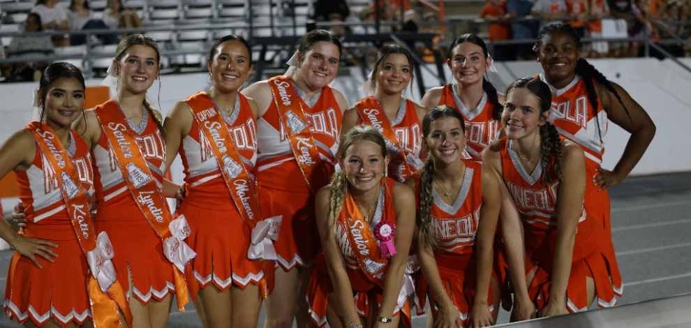 Mineola Cheer