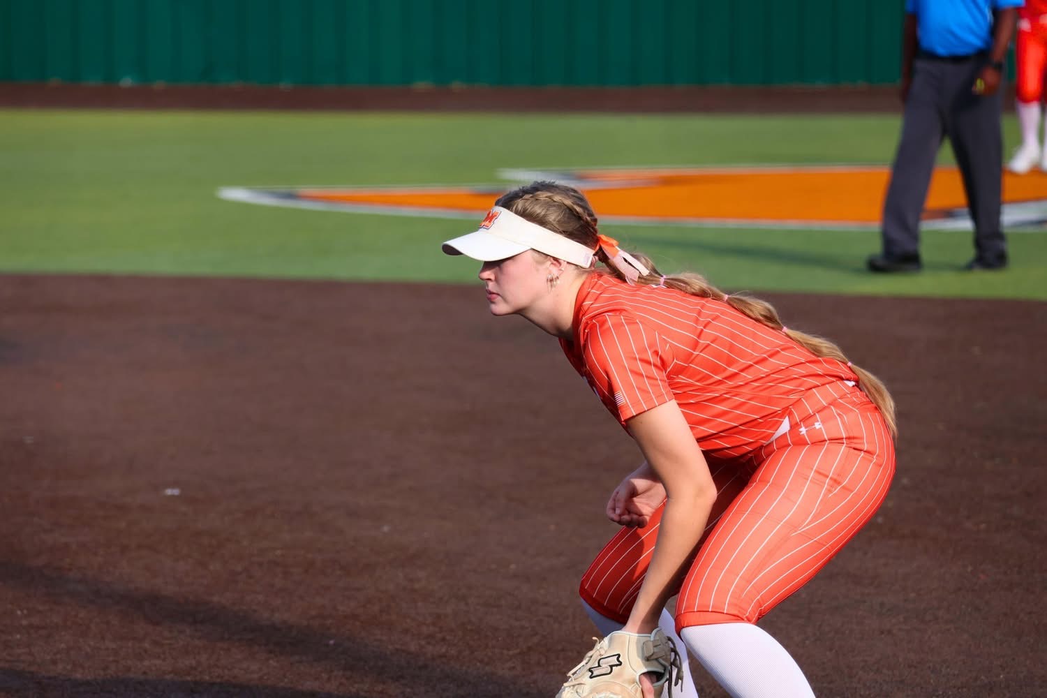 Game 2 vs Gunter in Regional Semi-Final. Lady Jackets win 7-6 in 9 innings. 